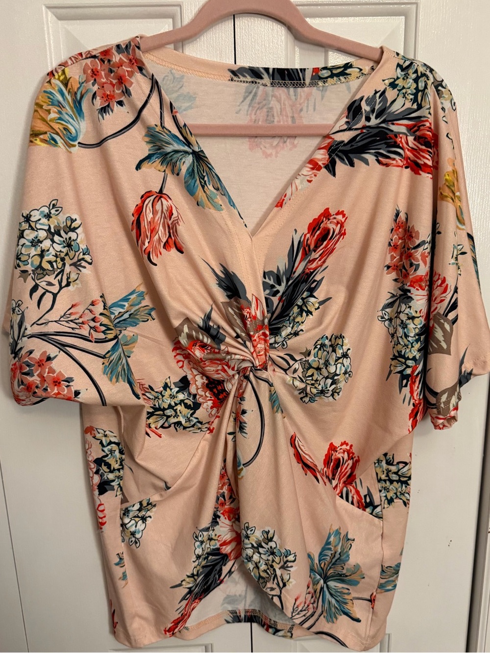 Floral Twist-Front Women's Top in Blush Pink Convertible Style Size M